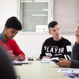 talleres vocacionales para jóvenes de entidades sociales